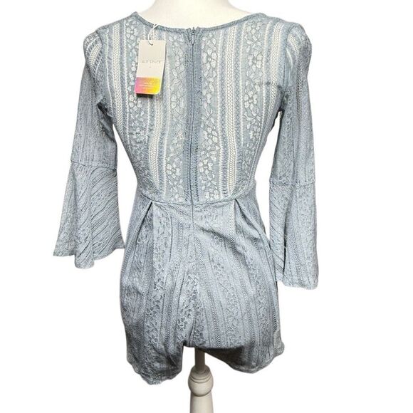NWT Air Space Sky Blue Lace Romper Shorts Long Bell Sleeve Size Small Summer - Picture 5 of 11